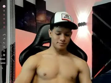 Chaturbate Live Porn of tony_petrov