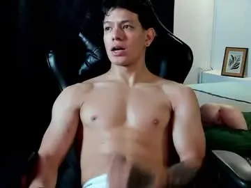 Chaturbate Live Sex Cam of tony_petrov