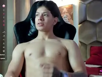 Chaturbate Adult Video Chat of tony_petrov