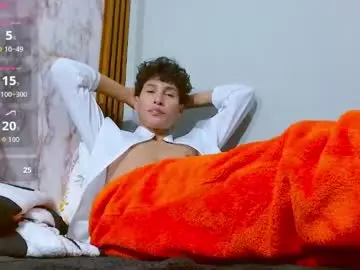 Chaturbate Adult Webcam of daniel_deluxx