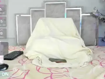 Chaturbate Watch Live Sex Cams of nahomycarterr
