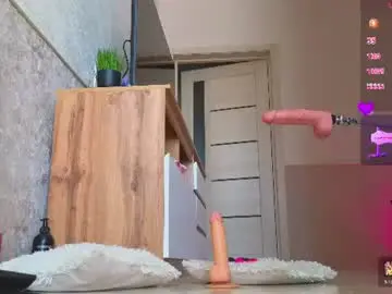 Chaturbate Watch Live Sex Cams of villuuvargas