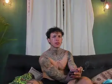 Chaturbate Live Porn of aron_ford