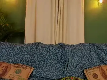 Chaturbate Sex Cam of aron_ford