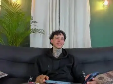 Chaturbate Adult Video Chat of aron_ford