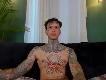 Chaturbate Live Sex of aron_ford
