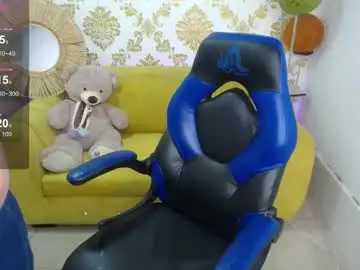 Chaturbate Best live sex cam show of diamondfox_m