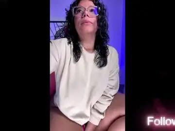 Chaturbate Live Sex of ashleyy18__