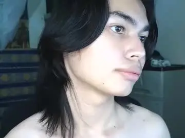 Chaturbate Live Sex Cam of asian_babyboi