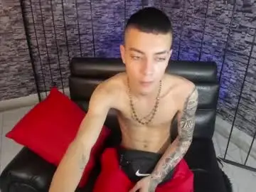Chaturbate Private Sex Chat of dereck_boyy_