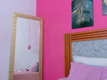 Chaturbate Sex Chat of littlee_emilyy_