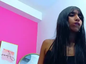 Chaturbate Best live sex cam show of littlee_emilyy_