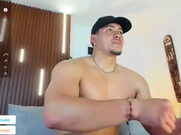 Chaturbate Live Porn of lucasanto_