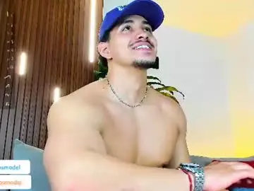 Chaturbate Live Porn of lucasanto_