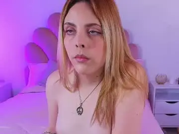 Chaturbate Sex Chat of miacolucci_18