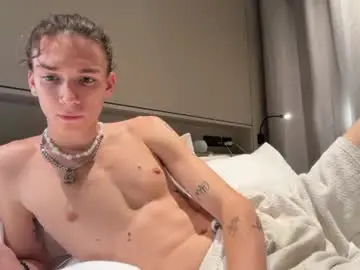 Chaturbate Live Sex of sweet19sammy