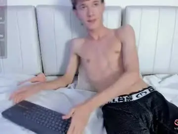 Chaturbate Live Porn of kylorx_xx