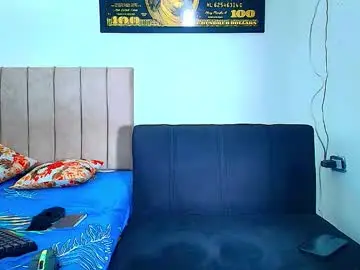 Chaturbate Live Sex Cam of alejo_21cm