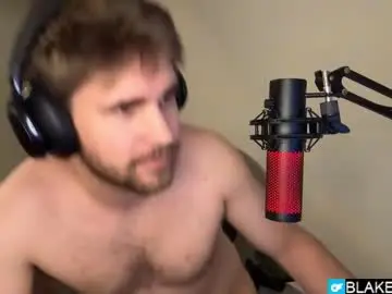 Chaturbate Free Live Porn of blakemiles2