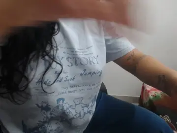Dscgirls Live Sex Cam of Roshi_Love