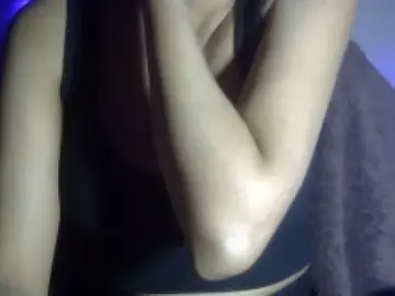 Dscgirls Adult Webcam of Vaniya