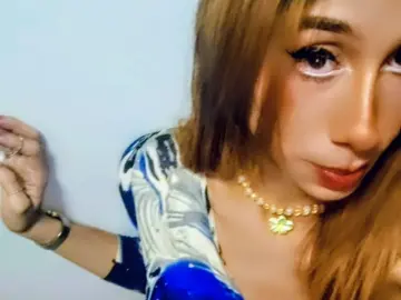 Imlive Watch Live Sex Cams of DanielaSlutt
