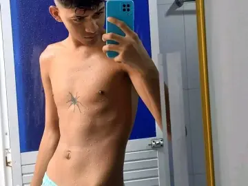 Imlive Free Live Porn of BabyBluex19