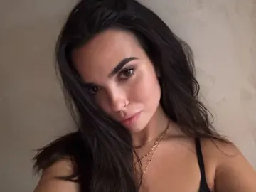 Imlive Watch Live Sex Cams of Lunavie