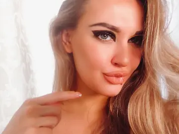 Imlive Sex Chat of UntamedReinaXX