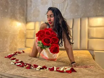 Imlive Live Porn of PaulaCutexs