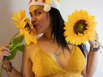 Imlive Private Sex Chat of YarelyJackson