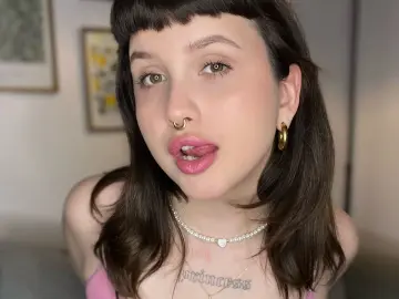 Imlive Sex Cam of hellfirekiss_