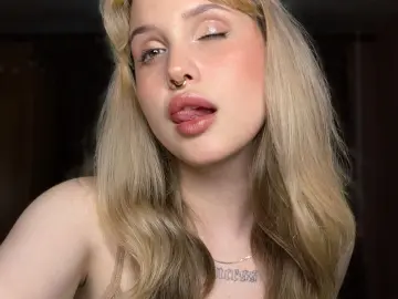 Imlive Adult Webcam of hellfirekiss_