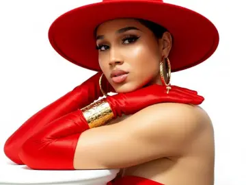 Imlive Sex Cam of yennycutehMoney