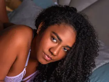 Imlive Nude Webcam of AmaraRuiz229