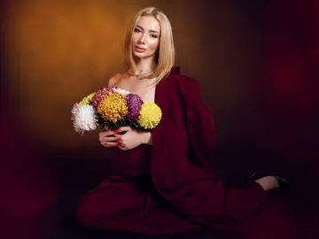 Imlive Free Live Porn of AngieShae