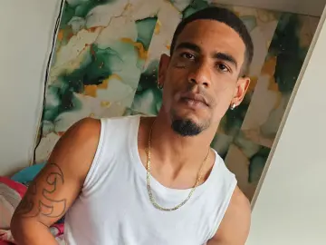 Imlive Adult Webcam of Indian_Muscle