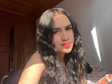 Imlive Watch Live Sex Cams of AlanaaEvans