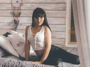 Imlive Live Porn of AnettLovely