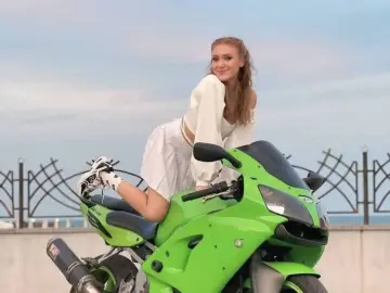 Imlive Live Porn of LollyLuxxy