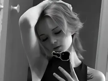 Livejasmin Live Porn of PaulinaCundiff