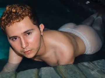 Livejasmin Live Sex Cam of IzanRoss