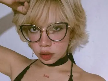 Livejasmin Free Porn Cam of AmelieMari