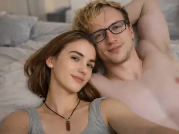 Livejasmin Live Sex Cam of RosaAndNiel