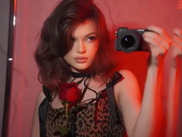 Livejasmin Live Sex Cam of LunaBruna