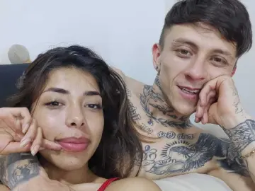 Livejasmin Live Sex of AronAndKate