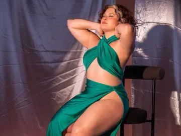 Livejasmin Live Sex Cam of MaddiRodriguez