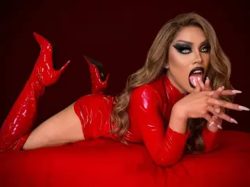 Livejasmin Live Sex of LunaMoree