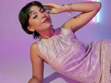 Livejasmin Watch Live Sex Cams of ElizabethThaylor