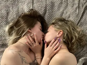 Livejasmin Live Porn of ElinoreAndNila